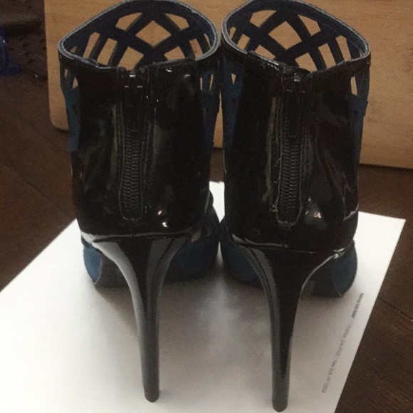 Women’s Blue Cage Booties heels - Picture 6 of 6